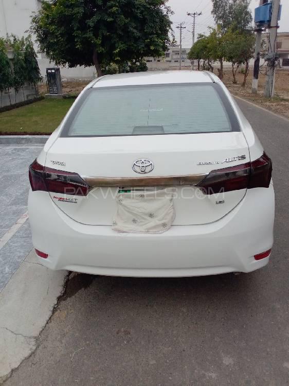 Toyota Corolla 2015 for Sale in Lahore Image-1