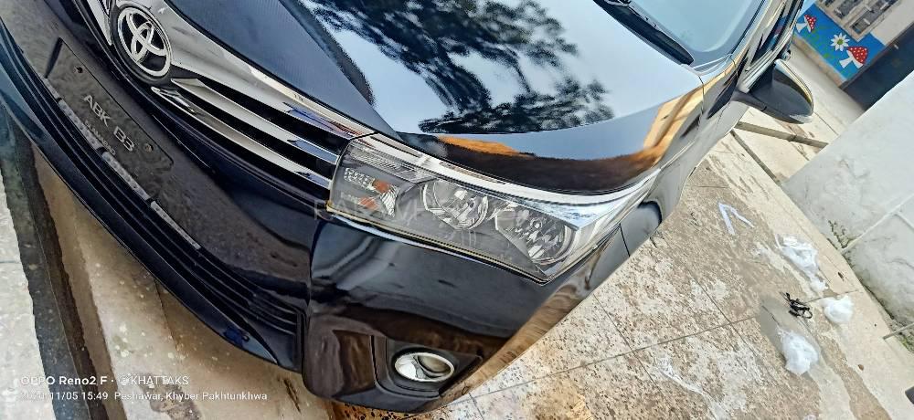 Toyota Corolla 2016 for Sale in Peshawar Image-1