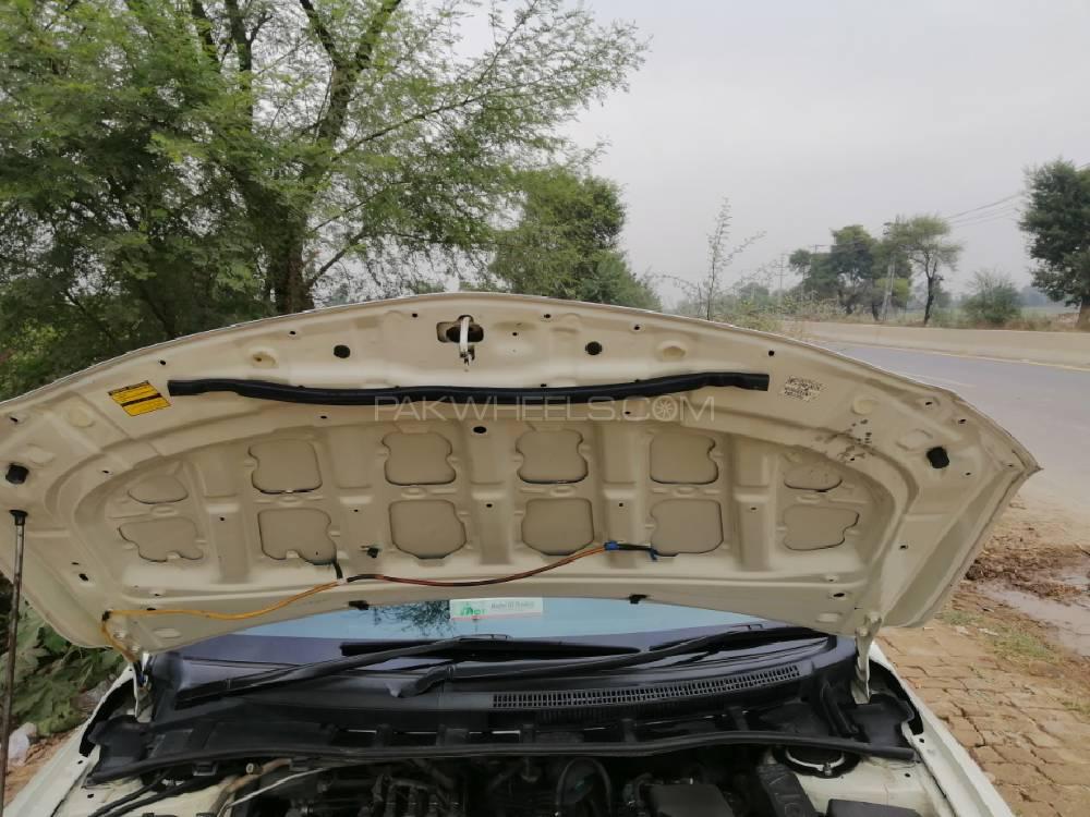 Toyota Corolla 2012 for Sale in Lahore Toyota Corolla 2012 for Sale in Lahore Image-9