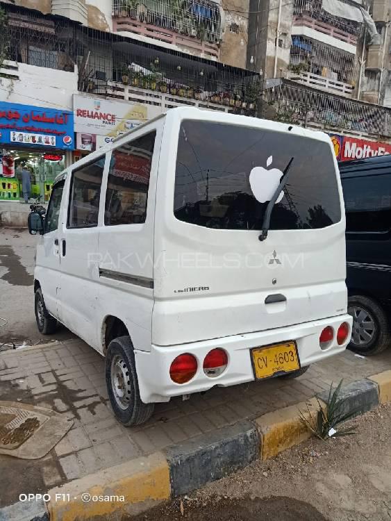 Mitsubishi Minicab 2010 for Sale in Karachi Image-1