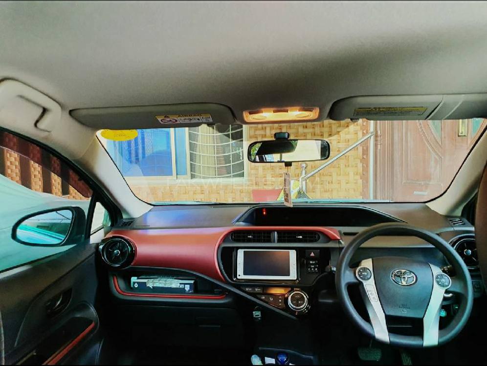 Toyota Aqua 2015 for Sale in Lahore Toyota Aqua 2015 for Sale in Lahore Image-8