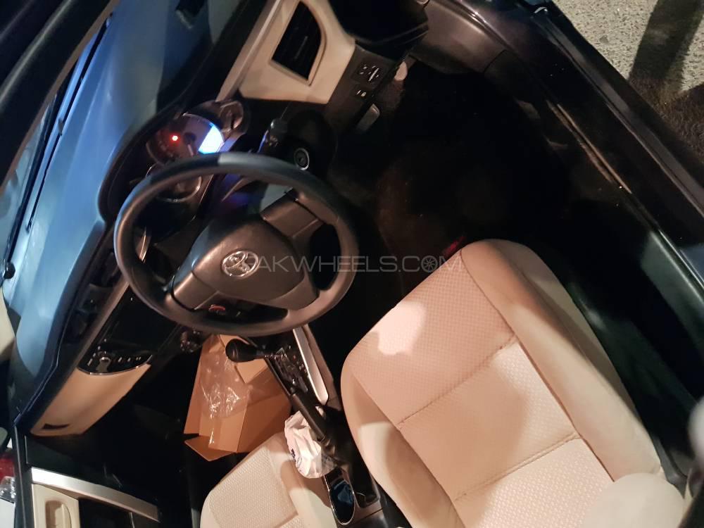 Toyota Corolla 2015 for Sale in Karachi Toyota Corolla 2015 for Sale in Karachi Image-6