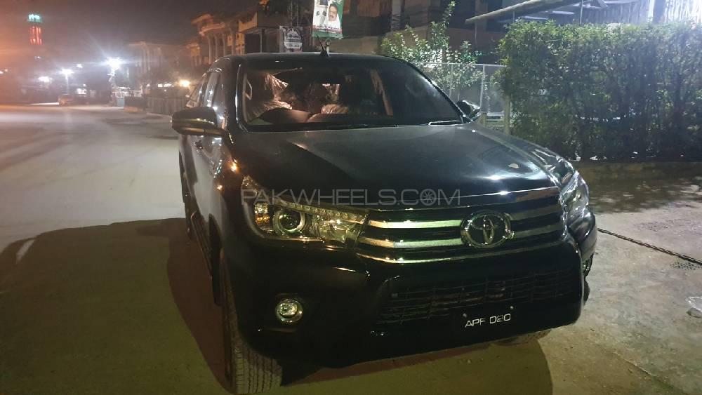 Toyota Hilux 2020 for Sale in Rawalpindi Toyota Hilux 2020 for Sale in Rawalpindi Image-4