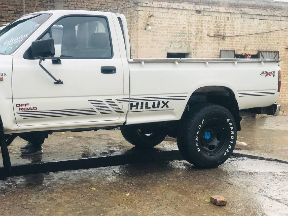 ٹویوٹا ہائیلکس 1990 for Sale in کوہاٹ Image-1