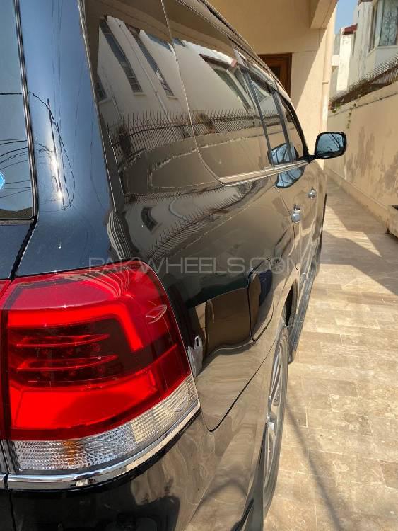 Toyota Land Cruiser 2015 for Sale in Karachi Toyota Land Cruiser 2015 for Sale in Karachi Image-15