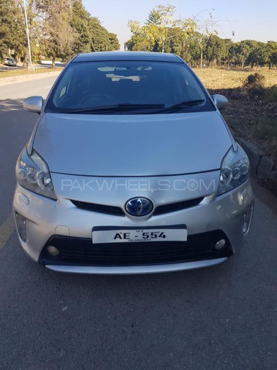 Toyota Prius 2010 for Sale in Peshawar Image-1