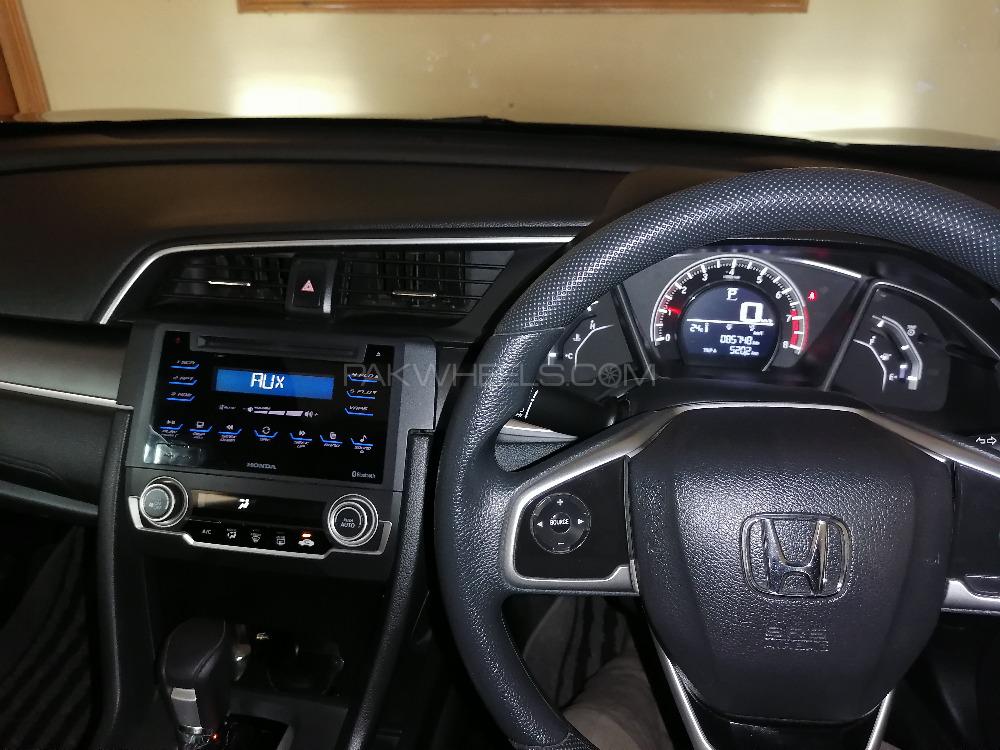 Honda Civic 2017 for Sale in Multan Honda Civic 2017 for Sale in Multan Image-10