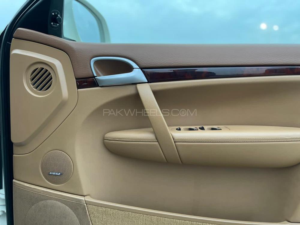 Porsche Cayenne 2006 for Sale in Lahore Porsche Cayenne 2006 for Sale in Lahore Image-17