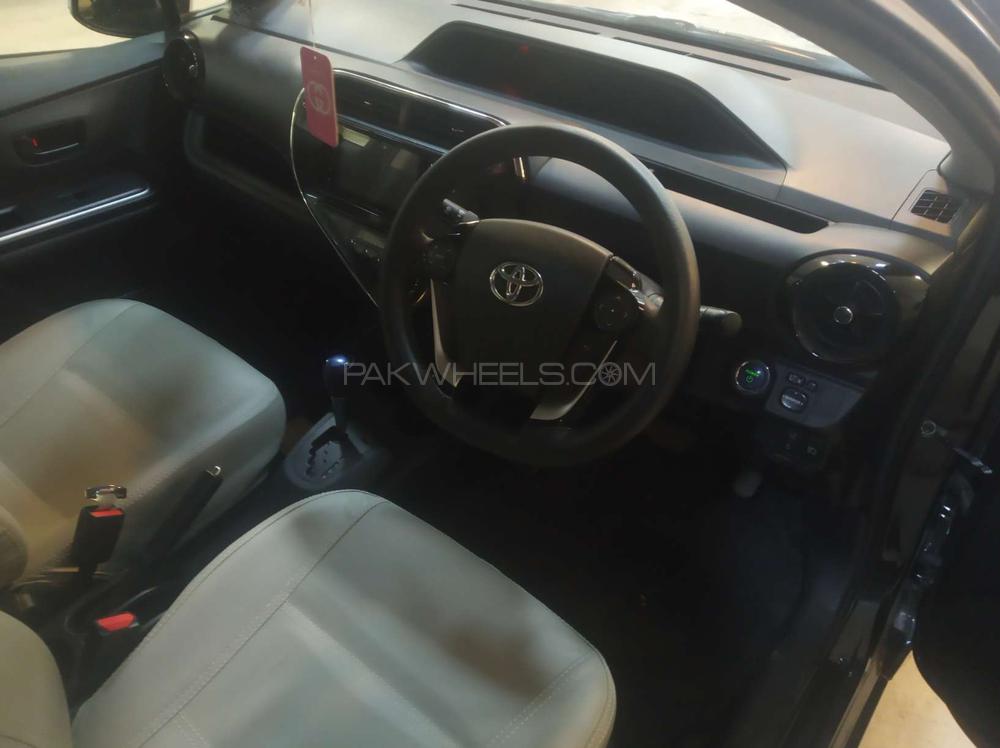 Toyota Aqua 2017 for Sale in Karachi Toyota Aqua 2017 for Sale in Karachi Image-4