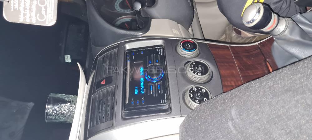 Toyota Corolla 2011 for Sale in Gujranwala Image-1