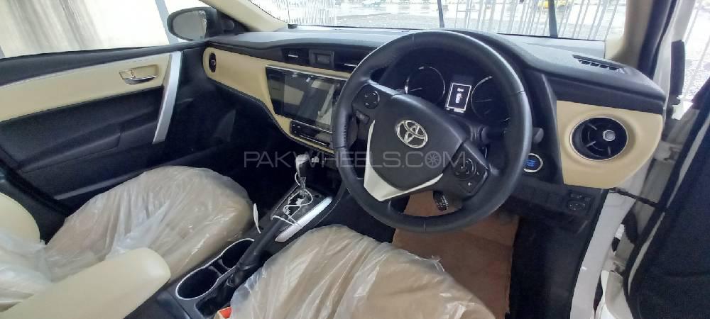 Toyota Corolla 2020 for Sale in Peshawar Toyota Corolla 2020 for Sale in Peshawar Image-2