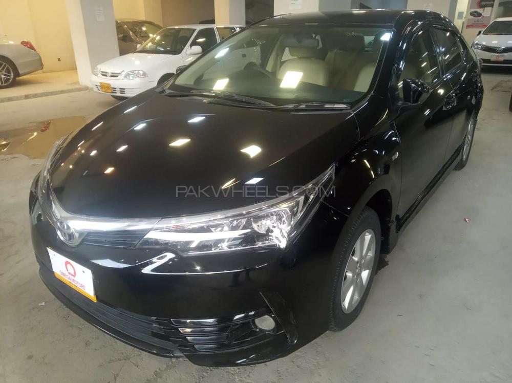 Toyota Corolla 2018 for Sale in Karachi Image-1