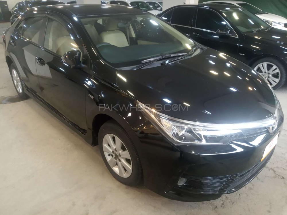 Toyota Corolla 2018 for Sale in Karachi Toyota Corolla 2018 for Sale in Karachi Image-3