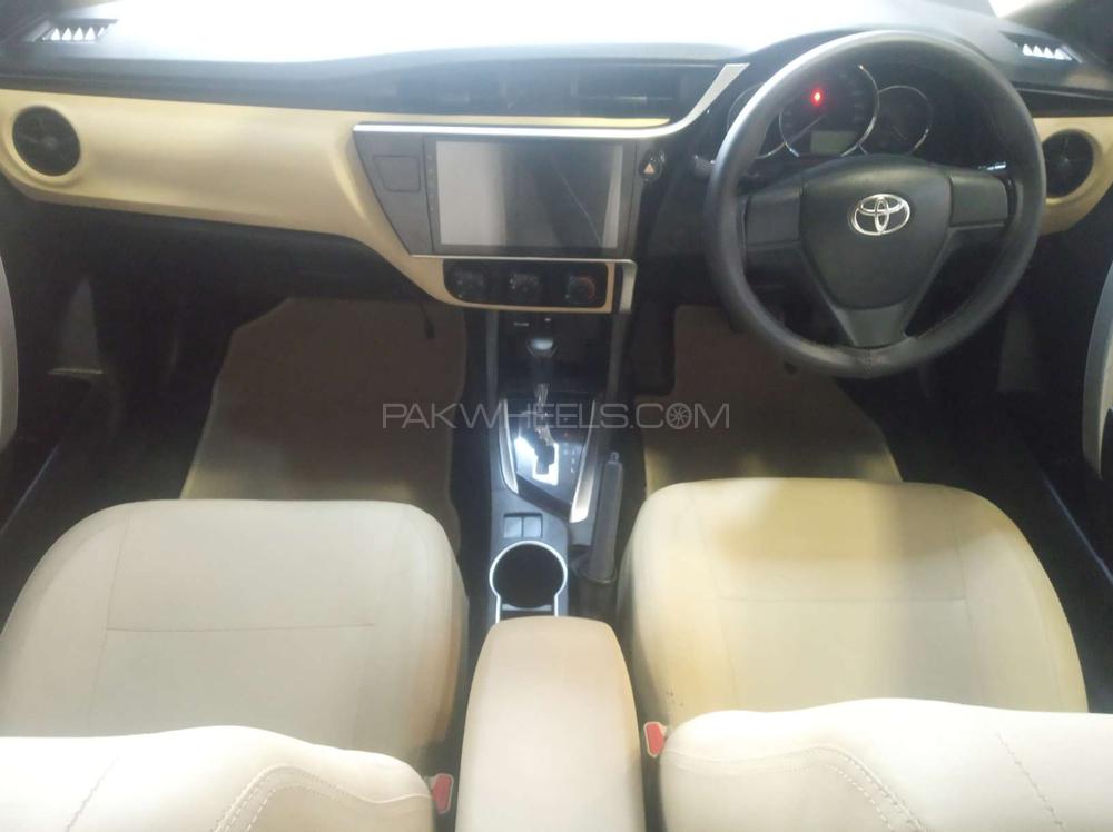Toyota Corolla 2018 for Sale in Karachi Toyota Corolla 2018 for Sale in Karachi Image-12