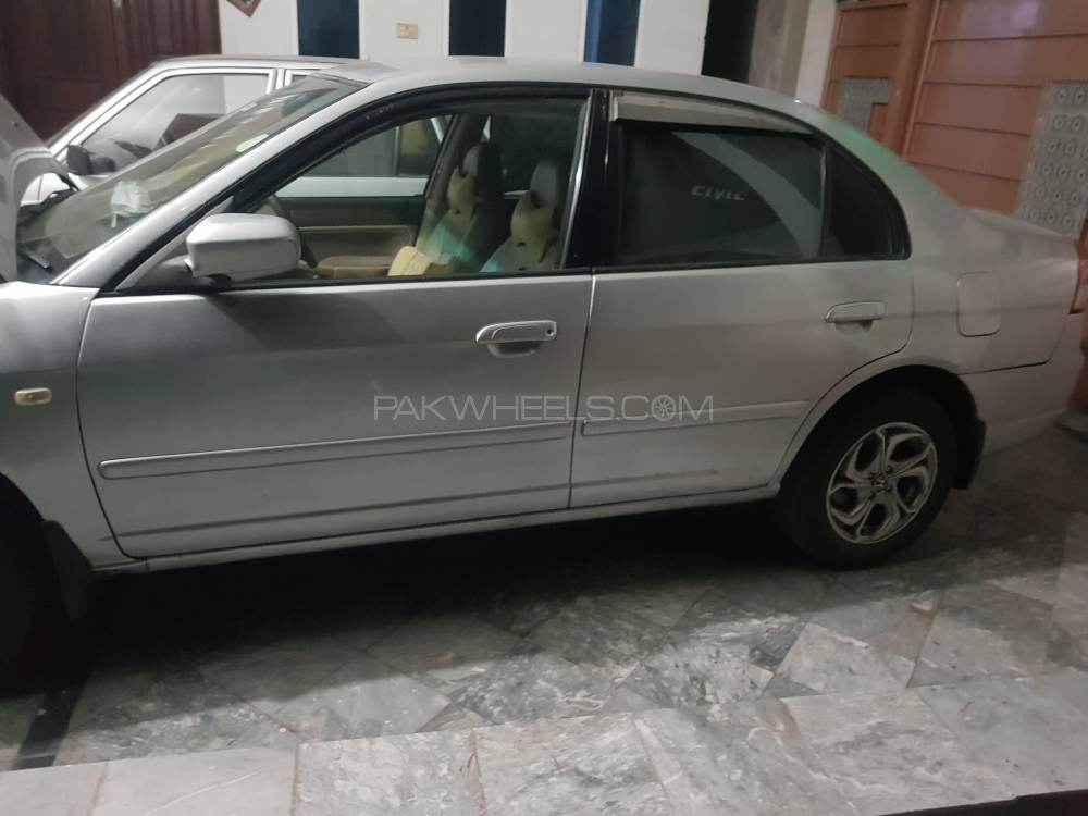 Honda Civic 2005 for Sale in Faisalabad Honda Civic 2005 for Sale in Faisalabad Image-4