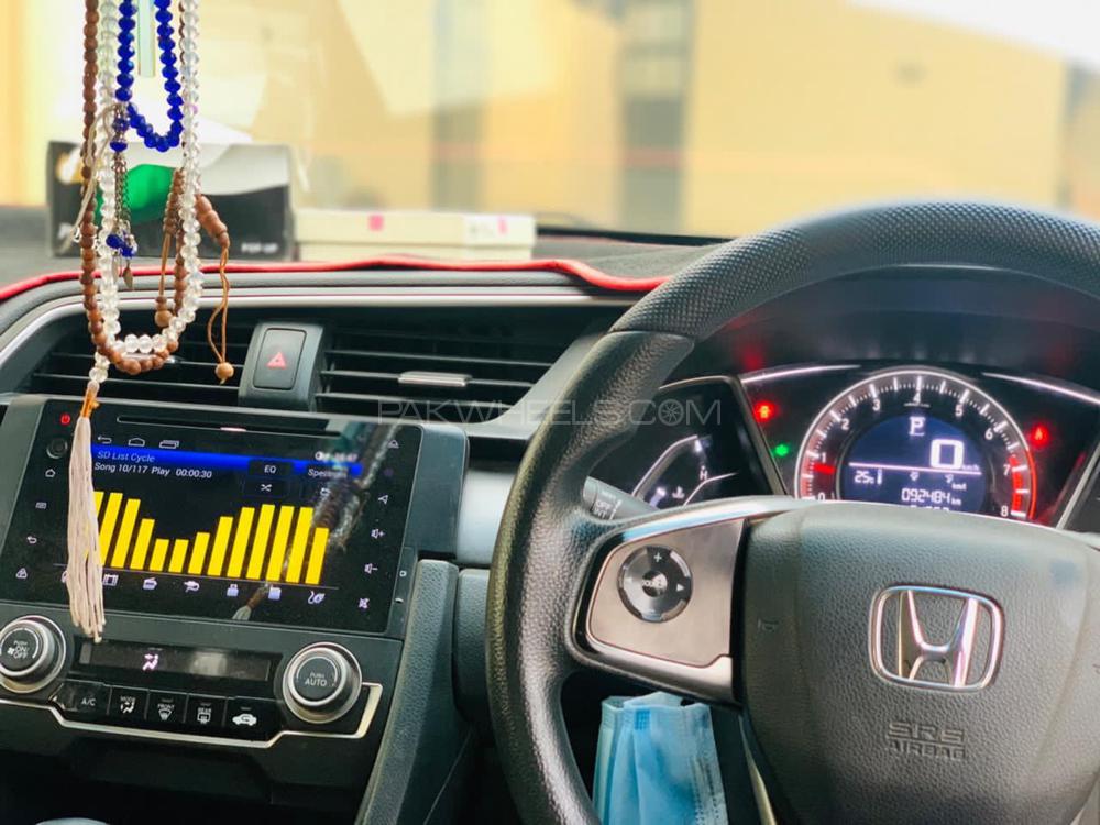Honda Civic 2017 for Sale in Multan Image-1