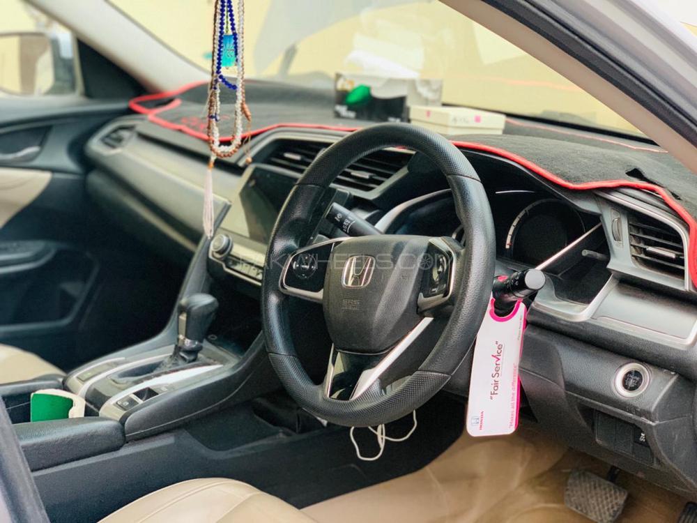 Honda Civic 2017 for Sale in Multan Honda Civic 2017 for Sale in Multan Image-7