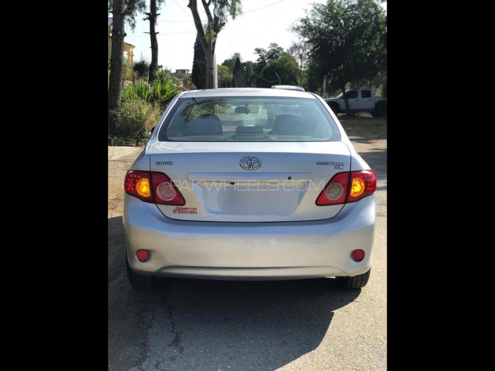 Toyota Corolla 2011 for Sale in Wah cantt Image-1