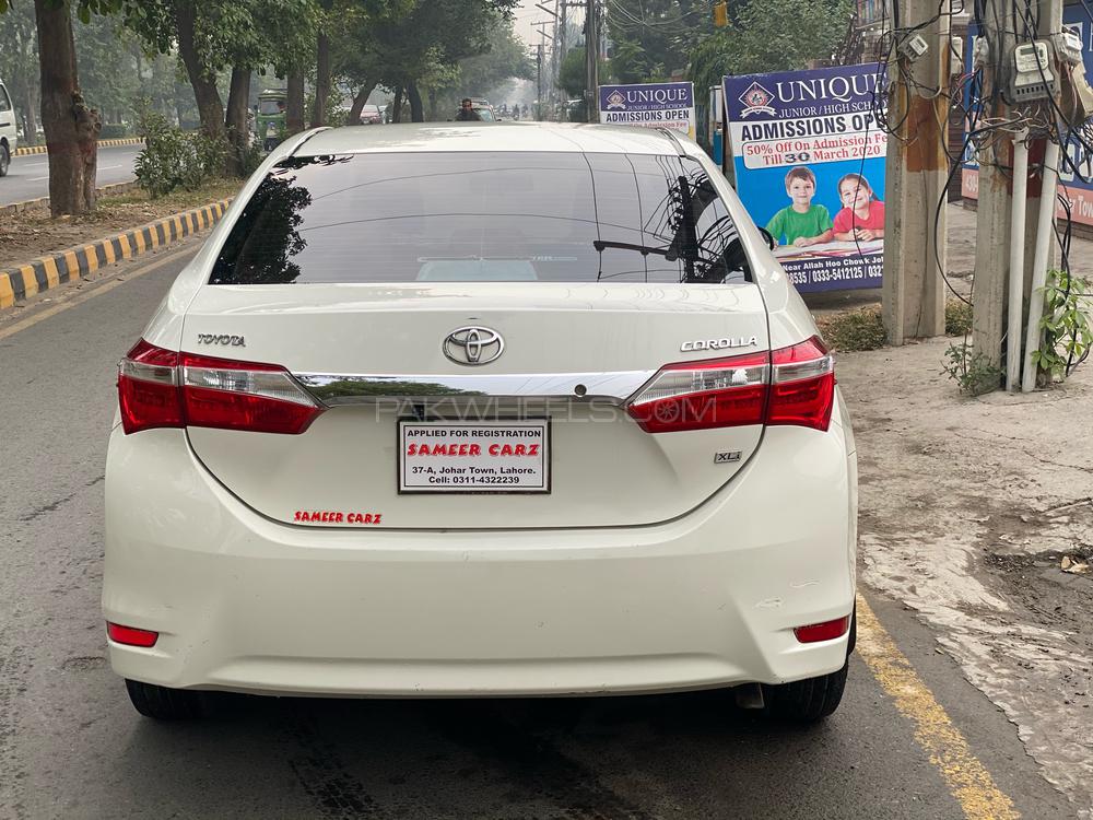 Toyota Corolla 2015 for Sale in Lahore Toyota Corolla 2015 for Sale in Lahore Image-5