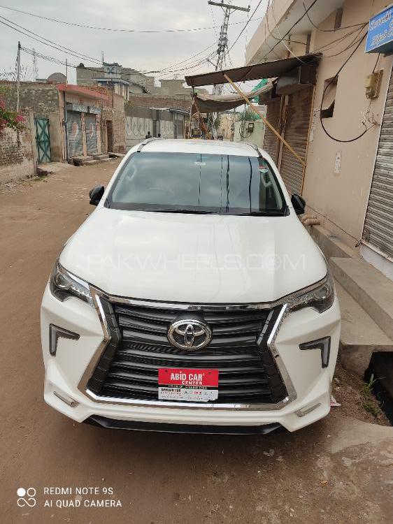 Toyota Fortuner 2018 for Sale in Attock Image-1