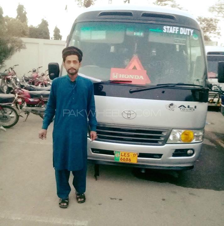 ٹویوٹا کوسٹر 2012 for Sale in لاہور ٹویوٹا کوسٹر 2012 for Sale in لاہور Image-2