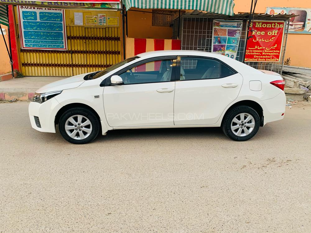 Toyota Corolla 2017 for Sale in Karachi Toyota Corolla 2017 for Sale in Karachi Image-2