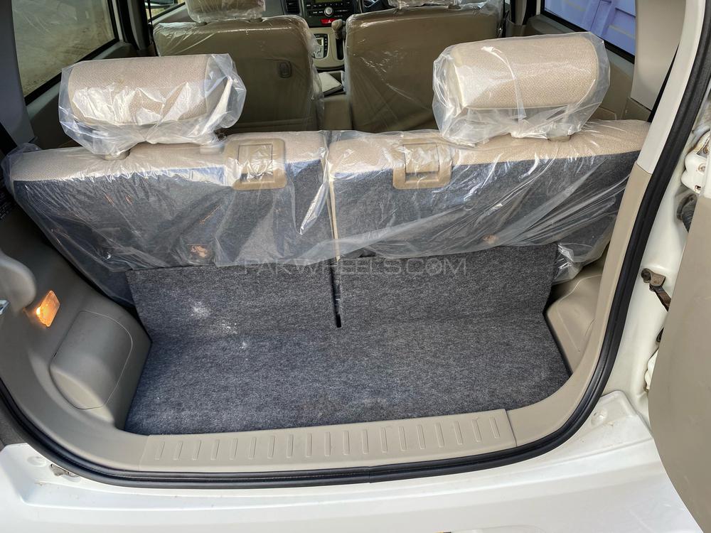 Daihatsu Move 2013 for Sale in Karachi Daihatsu Move 2013 for Sale in Karachi Image-7