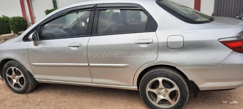 Honda City 2006 for Sale in Okara Honda City 2006 for Sale in Okara Image-3