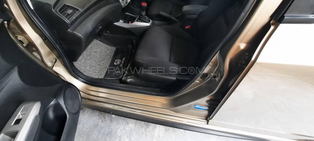 Honda City 2011 for Sale in Okara Honda City 2011 for Sale in Okara Image-9