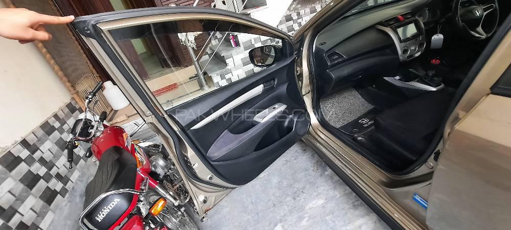 Honda City 2011 for Sale in Okara Honda City 2011 for Sale in Okara Image-8