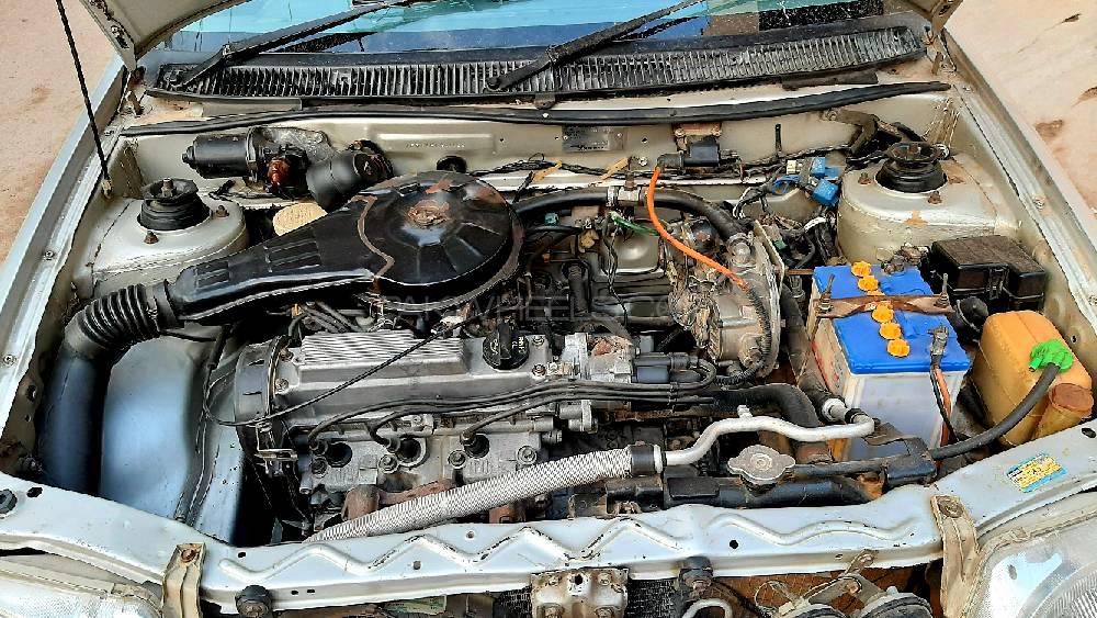 Suzuki Cultus 2005 for Sale in Hyderabad Suzuki Cultus 2005 for Sale in Hyderabad Image-6