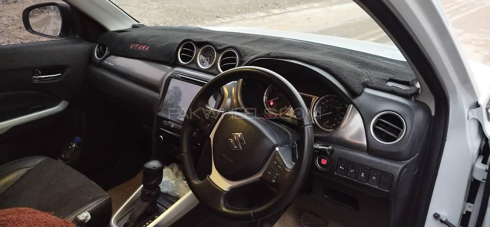 Suzuki Vitara 2017 for Sale in Hyderabad Suzuki Vitara 2017 for Sale in Hyderabad Image-5