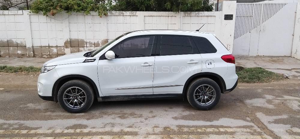 Suzuki Vitara 2017 for Sale in Hyderabad Suzuki Vitara 2017 for Sale in Hyderabad Image-4