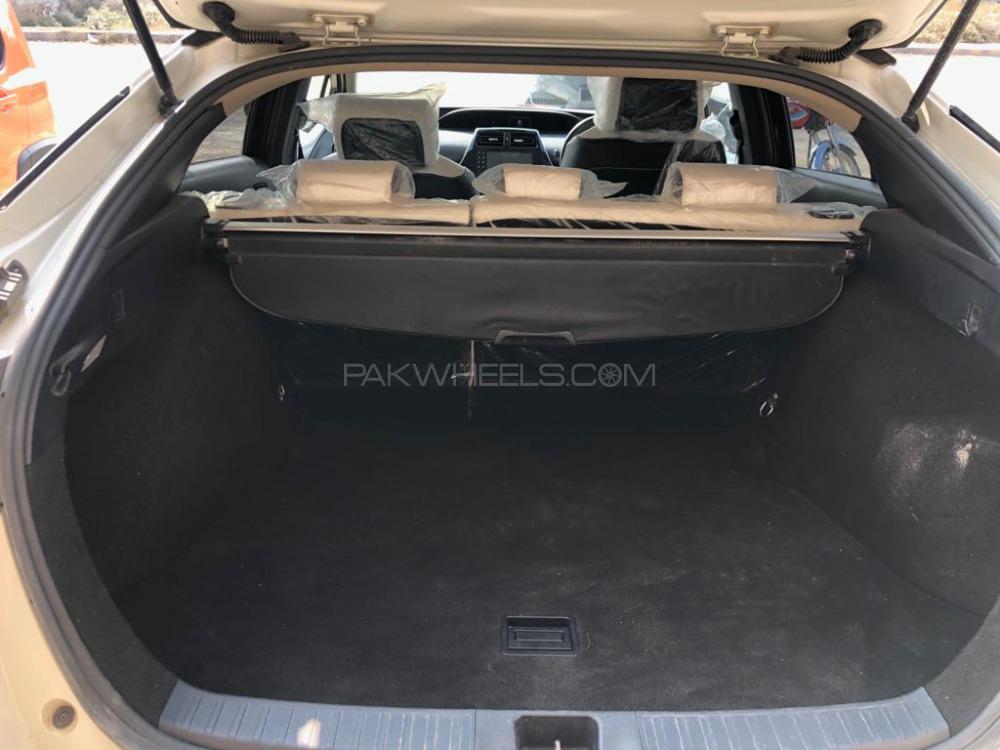 Toyota Prius 2016 for Sale in Multan Toyota Prius 2016 for Sale in Multan Image-8