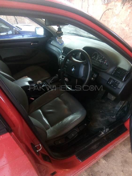 BMW 3 Series 2003 for Sale in Peshawar BMW 3 Series 2003 for Sale in Peshawar Image-3