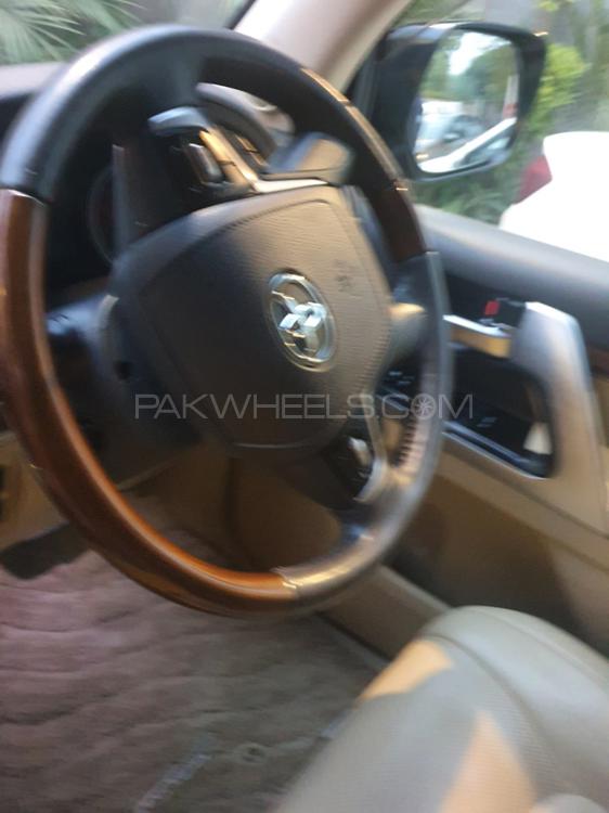 Toyota Land Cruiser 2016 for Sale in Lahore Toyota Land Cruiser 2016 for Sale in Lahore Image-5