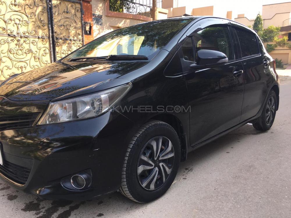 Toyota Vitz 2012 for Sale in Faisalabad Toyota Vitz 2012 for Sale in Faisalabad Image-11