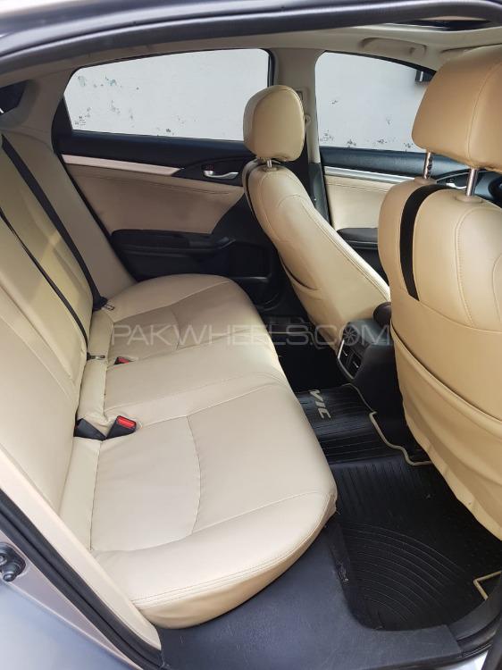 Honda Civic 2017 for Sale in Sialkot Honda Civic 2017 for Sale in Sialkot Image-5