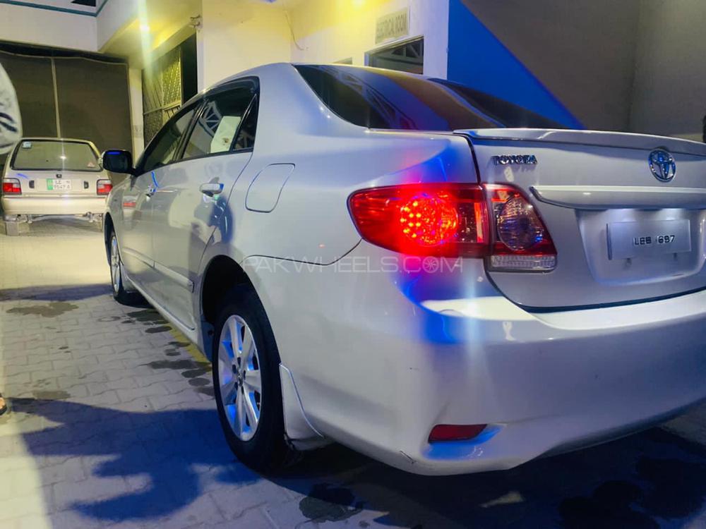 Toyota Corolla 2011 for Sale in Gujrat Image-1