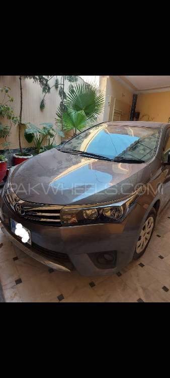 Toyota Corolla 2016 for Sale in Peshawar Image-1
