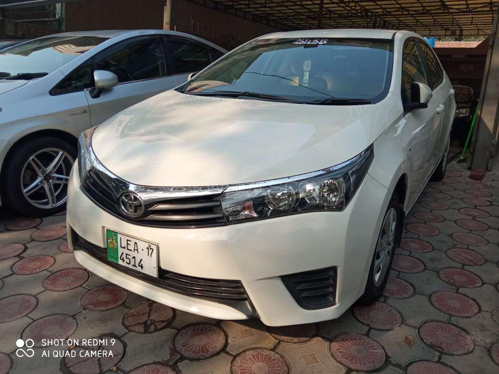 Toyota Corolla 2017 for Sale in Lahore Toyota Corolla 2017 for Sale in Lahore Image-2