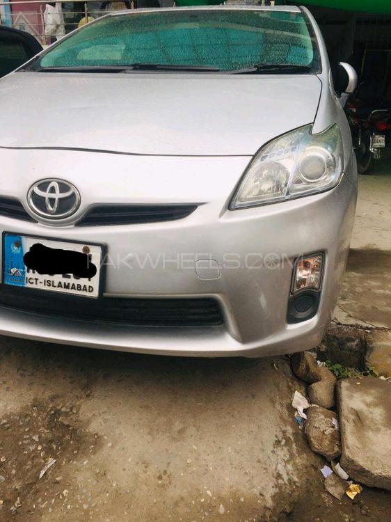 Toyota Prius 2011 for Sale in Rawalpindi Toyota Prius 2011 for Sale in Rawalpindi Image-3