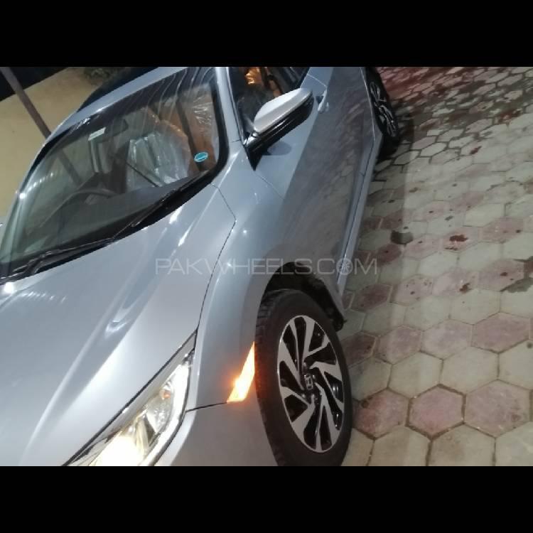 Honda Civic 2018 for Sale in Peshawar Image-1