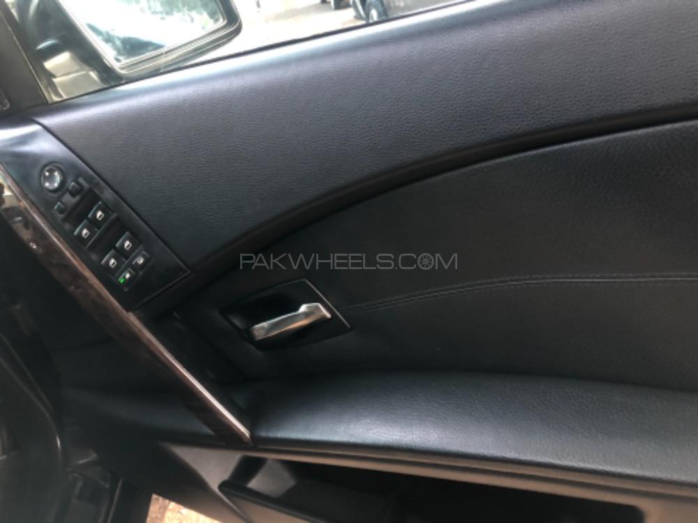 BMW 5 Series 2004 for Sale in Islamabad BMW 5 Series 2004 for Sale in Islamabad Image-7