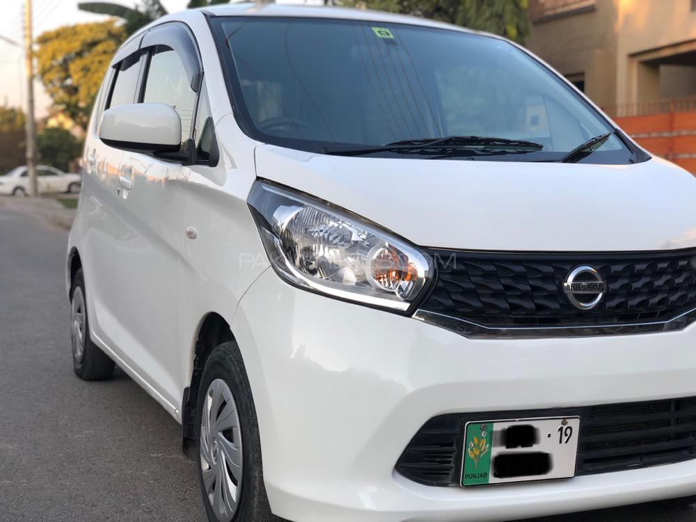 Nissan Dayz 2014 for Sale in Lahore Nissan Dayz 2014 for Sale in Lahore Image-9