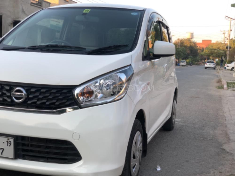 Nissan Dayz 2014 for Sale in Lahore Nissan Dayz 2014 for Sale in Lahore Image-10