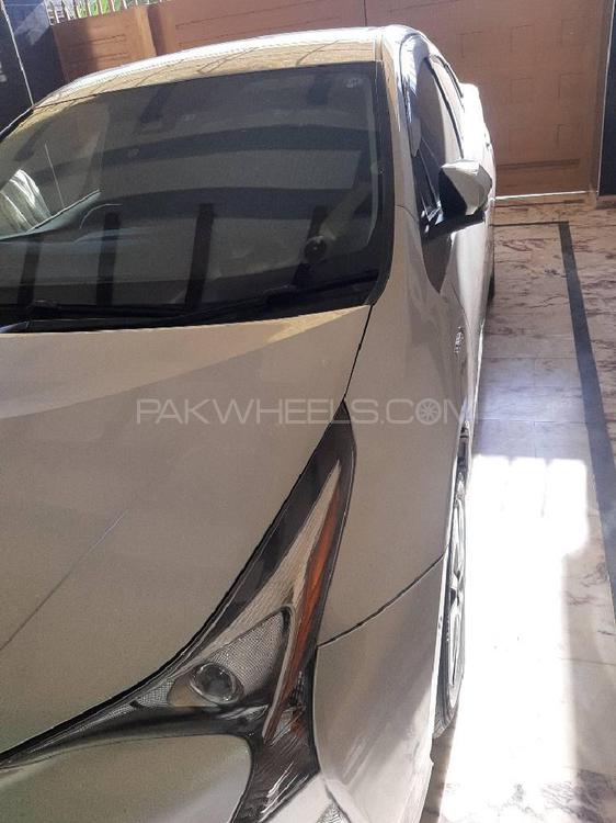 Toyota Prius 2016 for Sale in Sargodha Toyota Prius 2016 for Sale in Sargodha Image-3