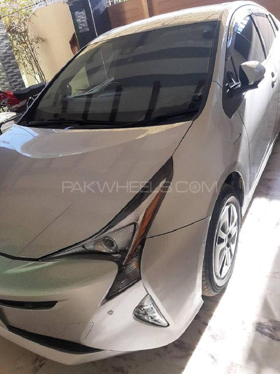 Toyota Prius 2016 for Sale in Sargodha Toyota Prius 2016 for Sale in Sargodha Image-8