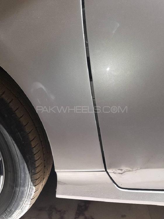 Toyota Prius 2016 for Sale in Sargodha Toyota Prius 2016 for Sale in Sargodha Image-9