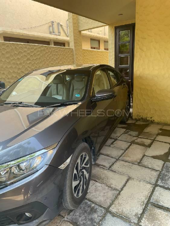 Honda Civic 2018 for Sale in Karachi Image-1